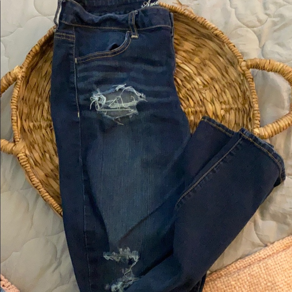 American Eagle jegging.